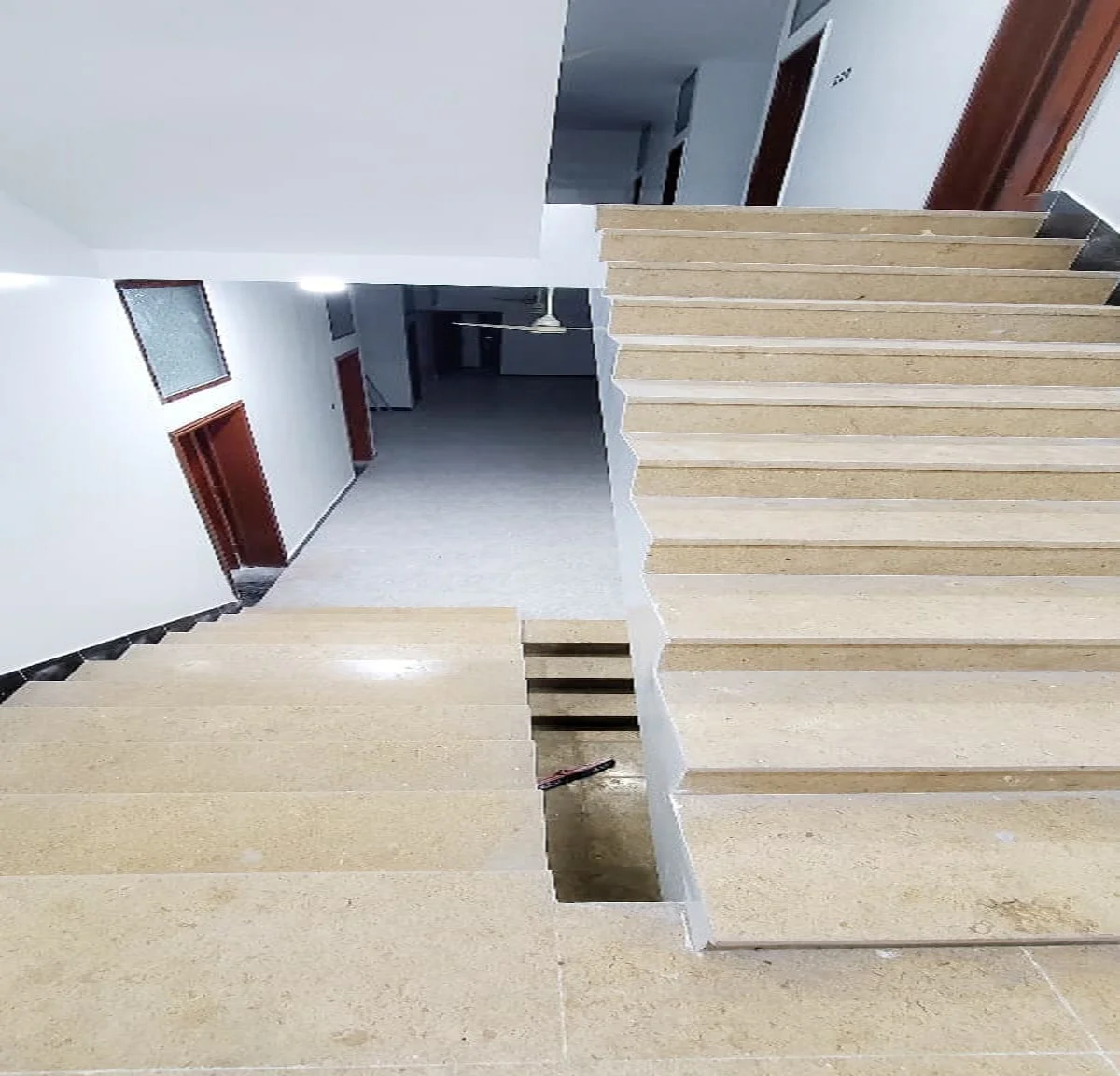 التشطيبات والمنزل الذكي - الصقر جروب